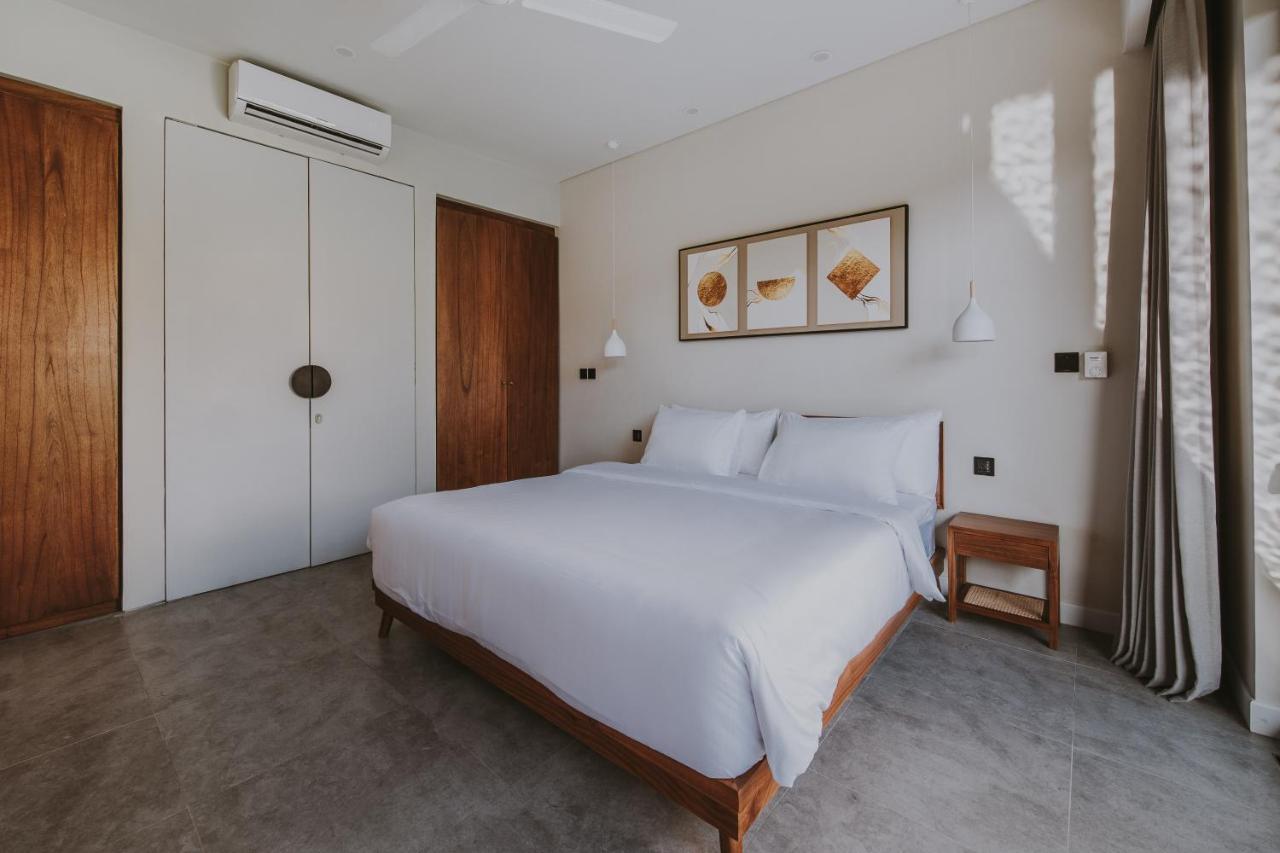 New 4 Bedroom 5 Min Walk To Berawa Beach Enclosed Livng Canggu Εξωτερικό φωτογραφία