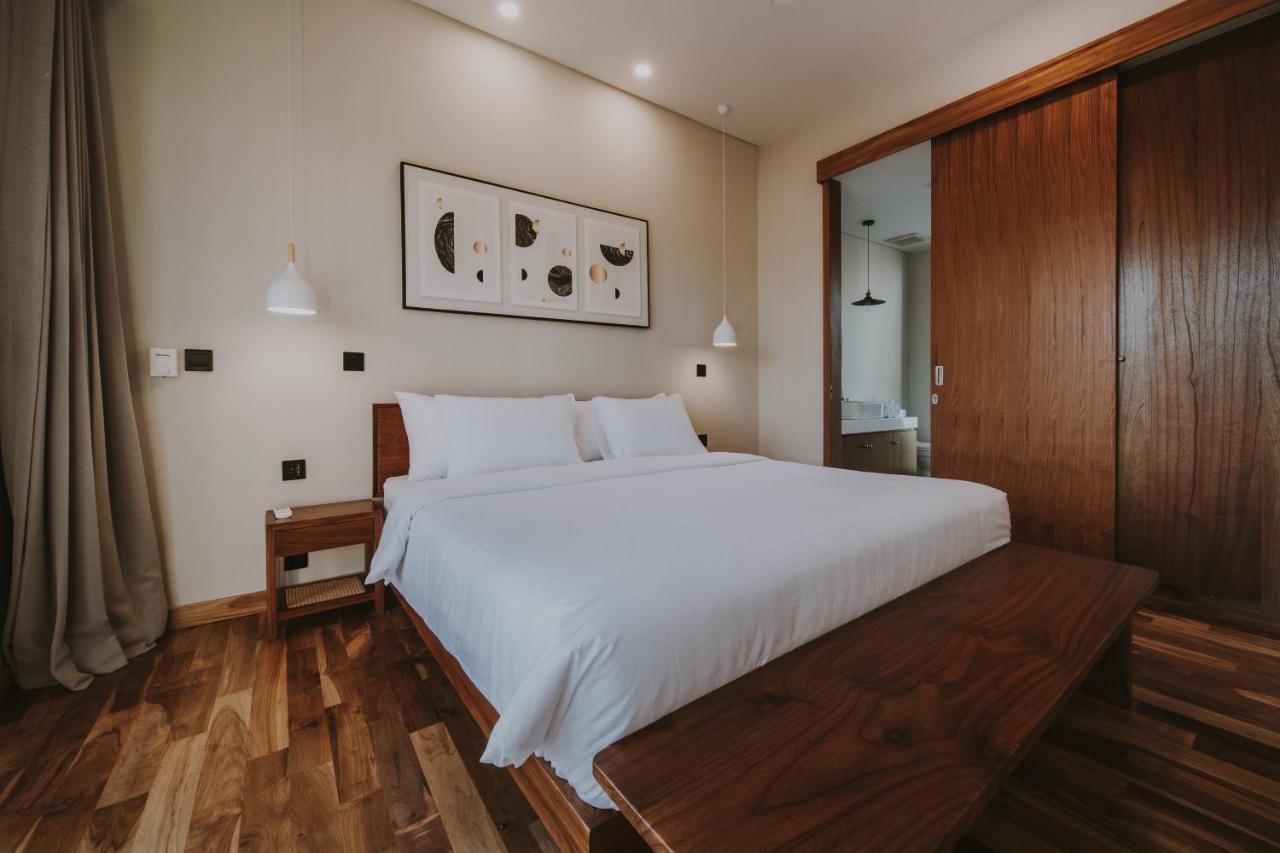 New 4 Bedroom 5 Min Walk To Berawa Beach Enclosed Livng Canggu Εξωτερικό φωτογραφία