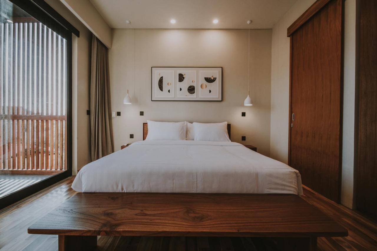 New 4 Bedroom 5 Min Walk To Berawa Beach Enclosed Livng Canggu Εξωτερικό φωτογραφία