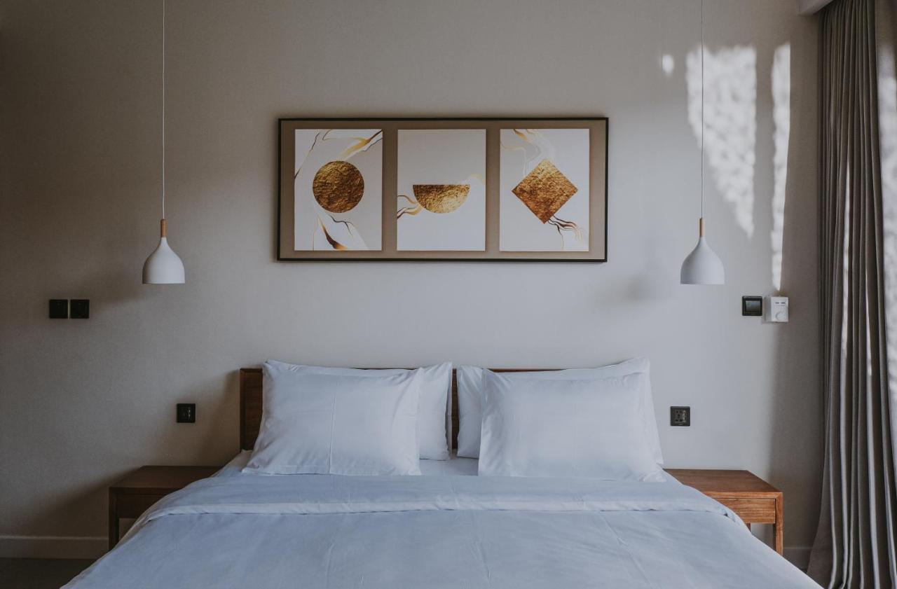 New 4 Bedroom 5 Min Walk To Berawa Beach Enclosed Livng Canggu Εξωτερικό φωτογραφία