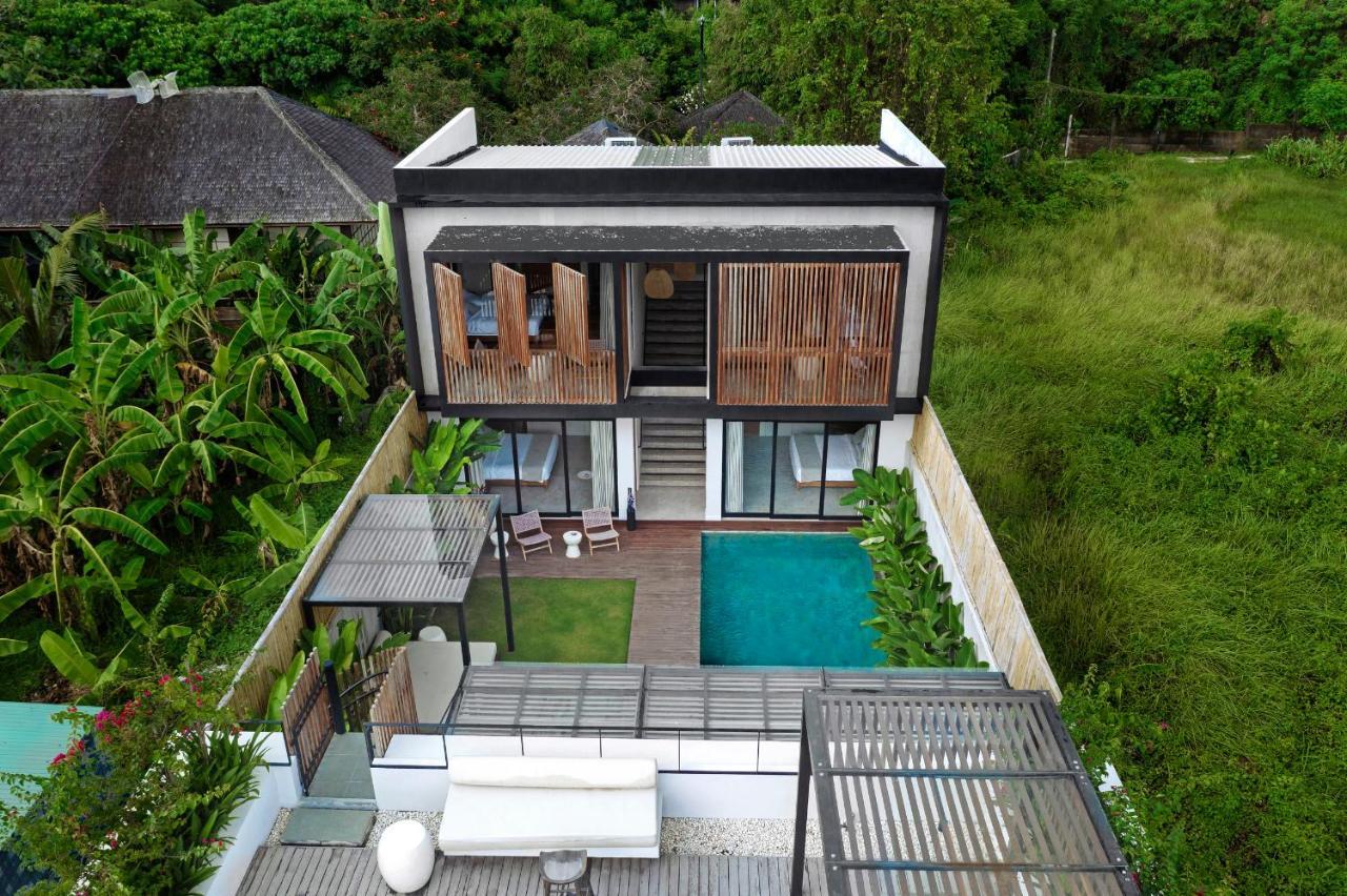 New 4 Bedroom 5 Min Walk To Berawa Beach Enclosed Livng Canggu Εξωτερικό φωτογραφία
